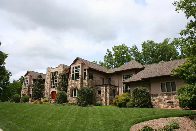 Chief-Roofing-Chapel-Hill-e6223244-640w