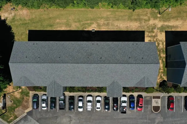 Landmark-Georgetown-Gray-Durham-2-1024x682-640w