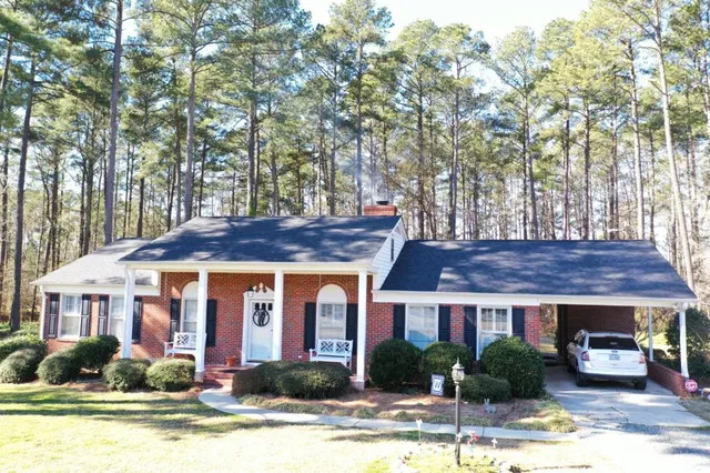 Landmark-Pro-Charcoal-Black-Cary-1-1024x682-640w