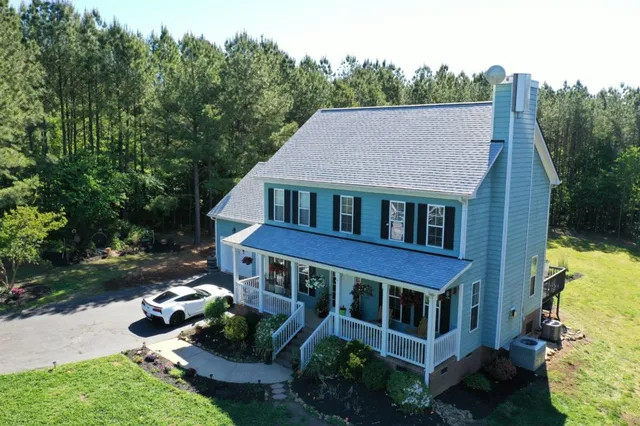 Landmark-Silver-Birch-Pittsboro-7-1024x682-4f3cca29-640w